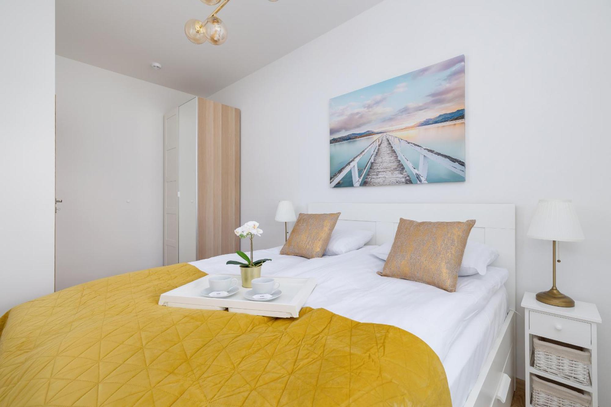 Luxury Two Bedroom Apartment With Terrace And Parking By Renters Prestige 卡托维兹 外观 照片